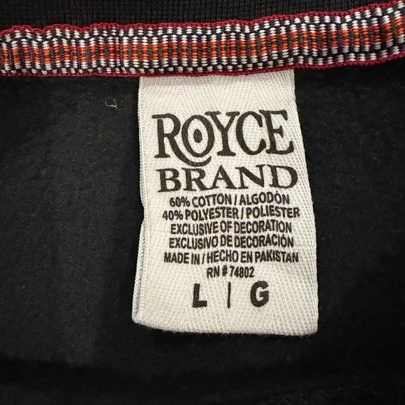 Women’s Black Sweatshirt with 'Merry & Bright' Text, size Large, Royce Brand - Picture 3 of 4